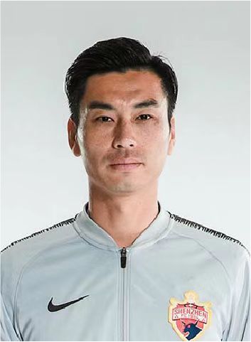 猛烈顶弄h禁欲军人撕裂h视频